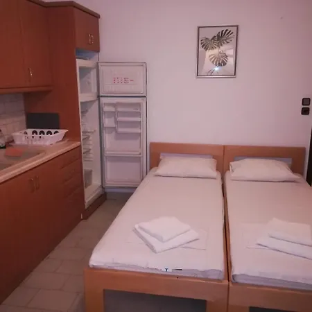 Sunrise Apartment *