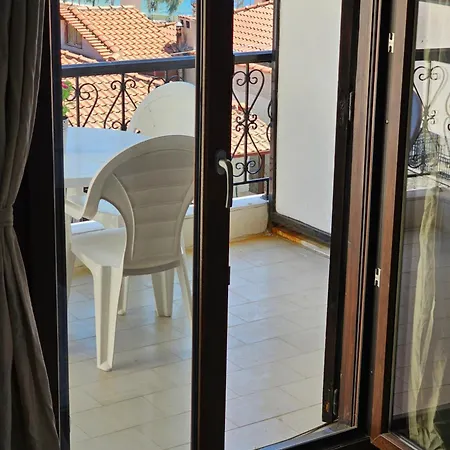 Sunrise Apartment